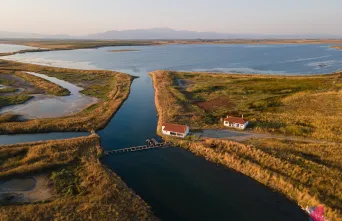 Λιμνοθάλασσες Πτελέα Καραγατσέλι και Έλος