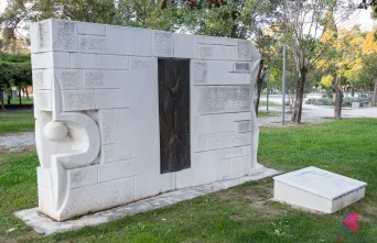 jewish monument in komotini